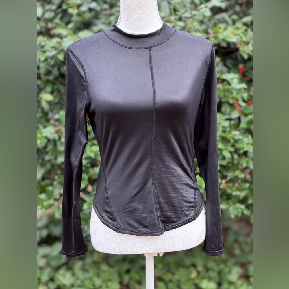 🦋 Intimately Free People Black Long Sleeve Top
